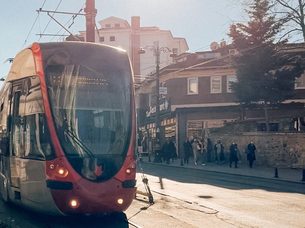 transportasi turki tram